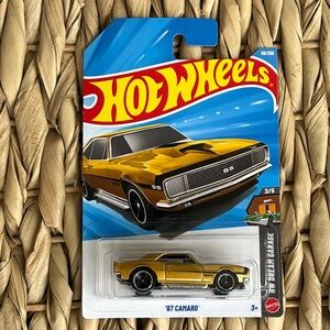 67 Chevy SS Camaro 1967 Gold Chevrolet Muscle Pony Car Hot Wheels Hotwheels 2026